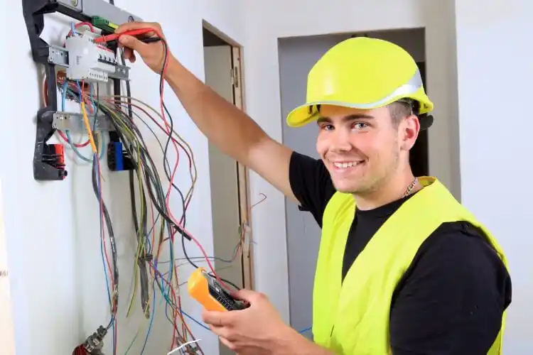 elektricien Neerlangel